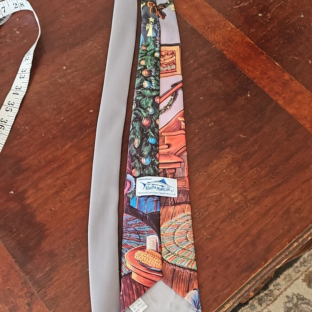 1992 Ralph Marlin Santa Hog Christmas Tie Made in the USA Vintage